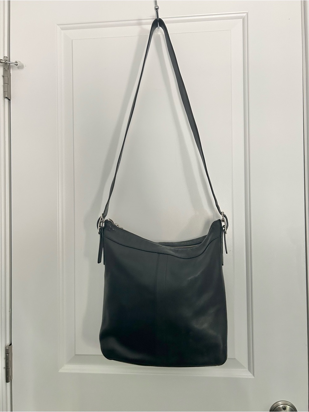 Coach Authentic Vintage Legacy Soho Hobo Black Leather Crossbody Purse - Picture 2 of 11